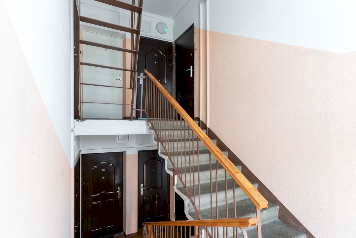 Viljandi linn, Paalalinn, Valuoja pst 15a