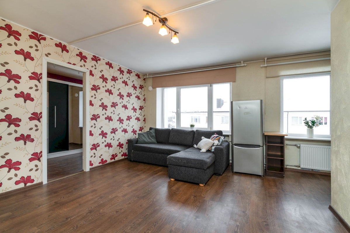 Viljandi linn, Paalalinn, Valuoja pst 15a