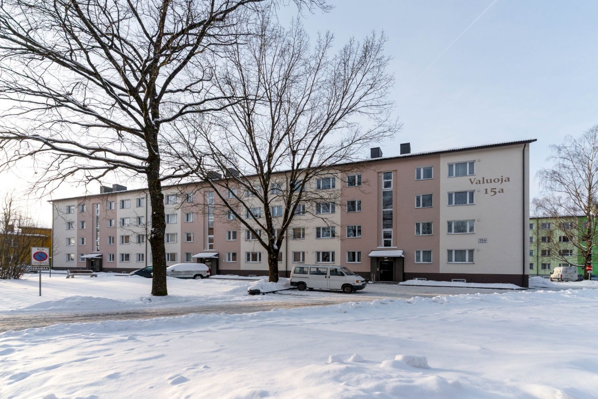 Viljandi linn, Paalalinn, Valuoja pst 15a