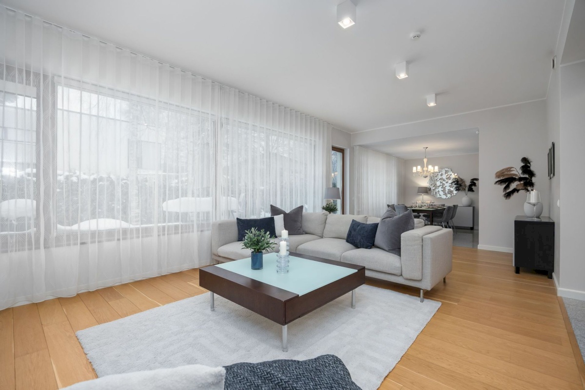 Tallinn, Pirita linnaosa, Rebasesaba tee 5