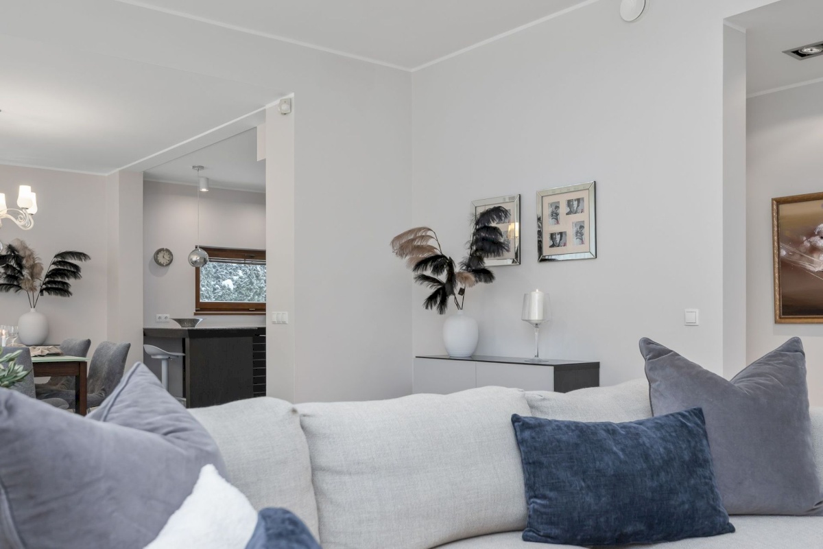 Tallinn, Pirita linnaosa, Rebasesaba tee 5