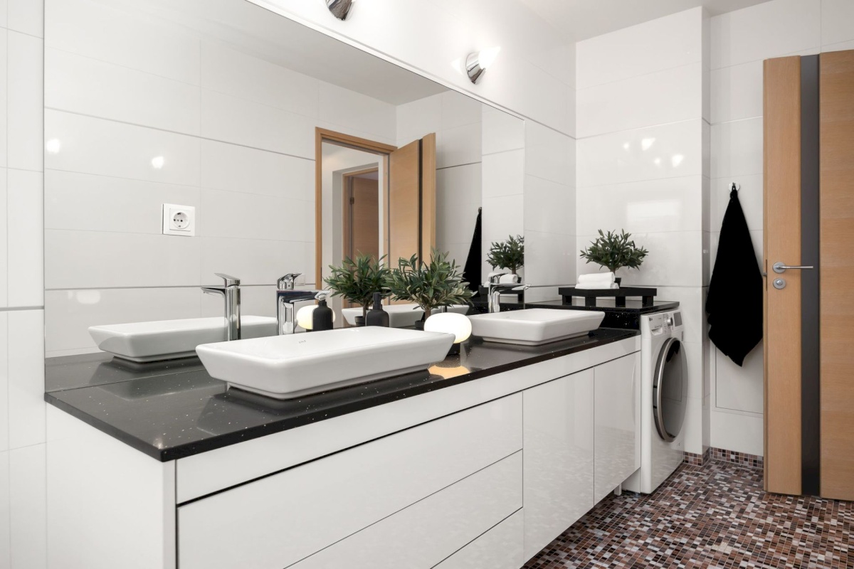 Tallinn, Pirita linnaosa, Rebasesaba tee 5