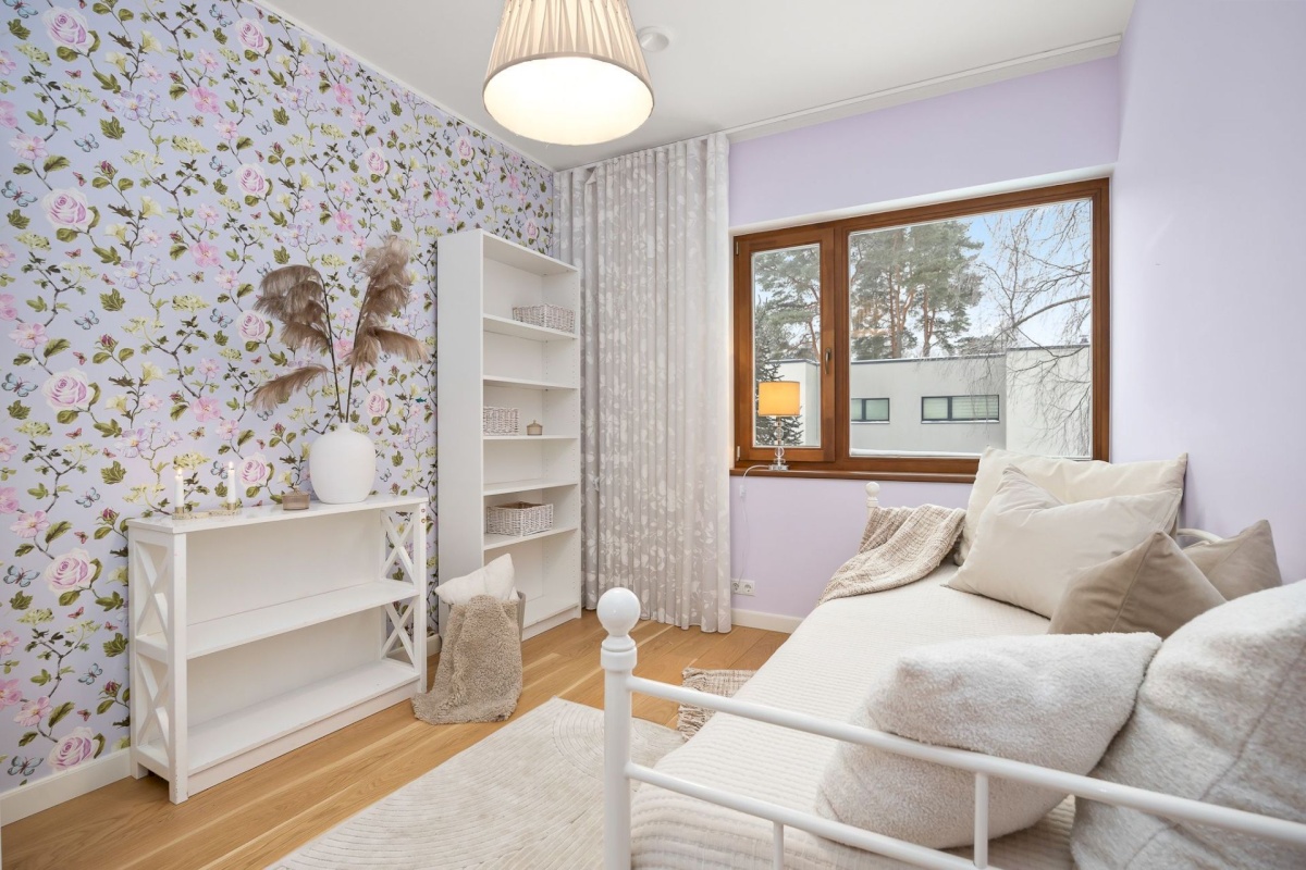 Tallinn, Pirita linnaosa, Rebasesaba tee 5