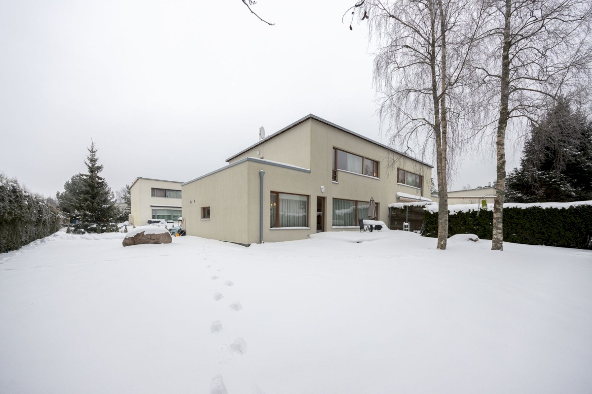 Tallinn, Pirita linnaosa, Rebasesaba tee 5