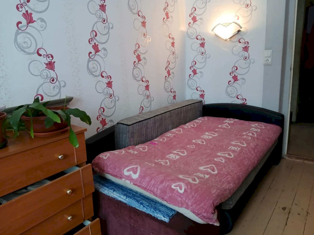 Pärnu linn, Lavassaare alev, Võidu 4