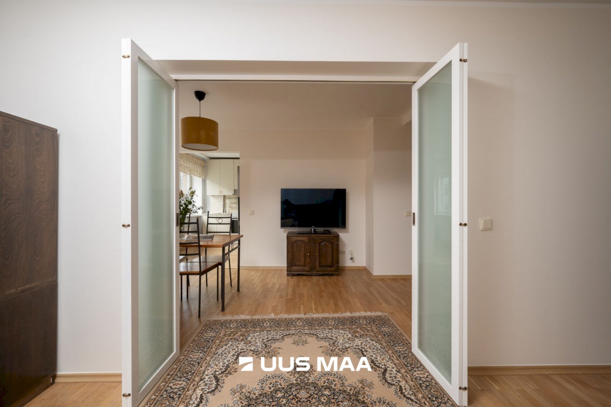 Tallinn, Kesklinna linnaosa, Pärnu mnt 25