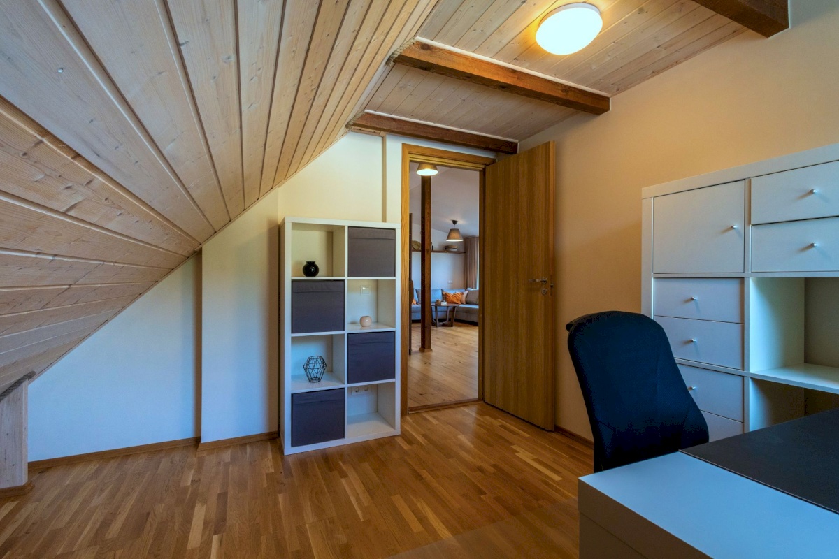 Tartu linn, Tartu linn, Raadi-Kruusamäe, Roosi 36