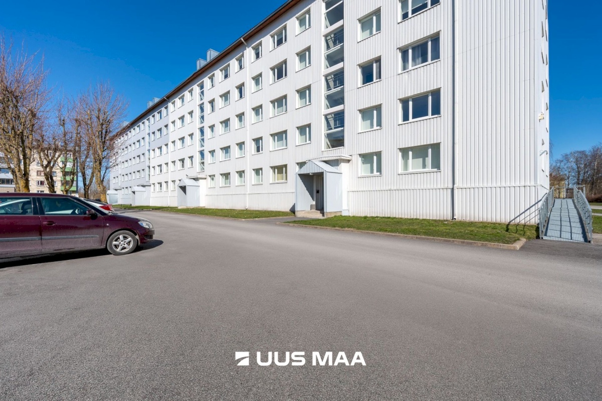 Lääne-Harju vald, Paldiski linn, Sadama tn 17