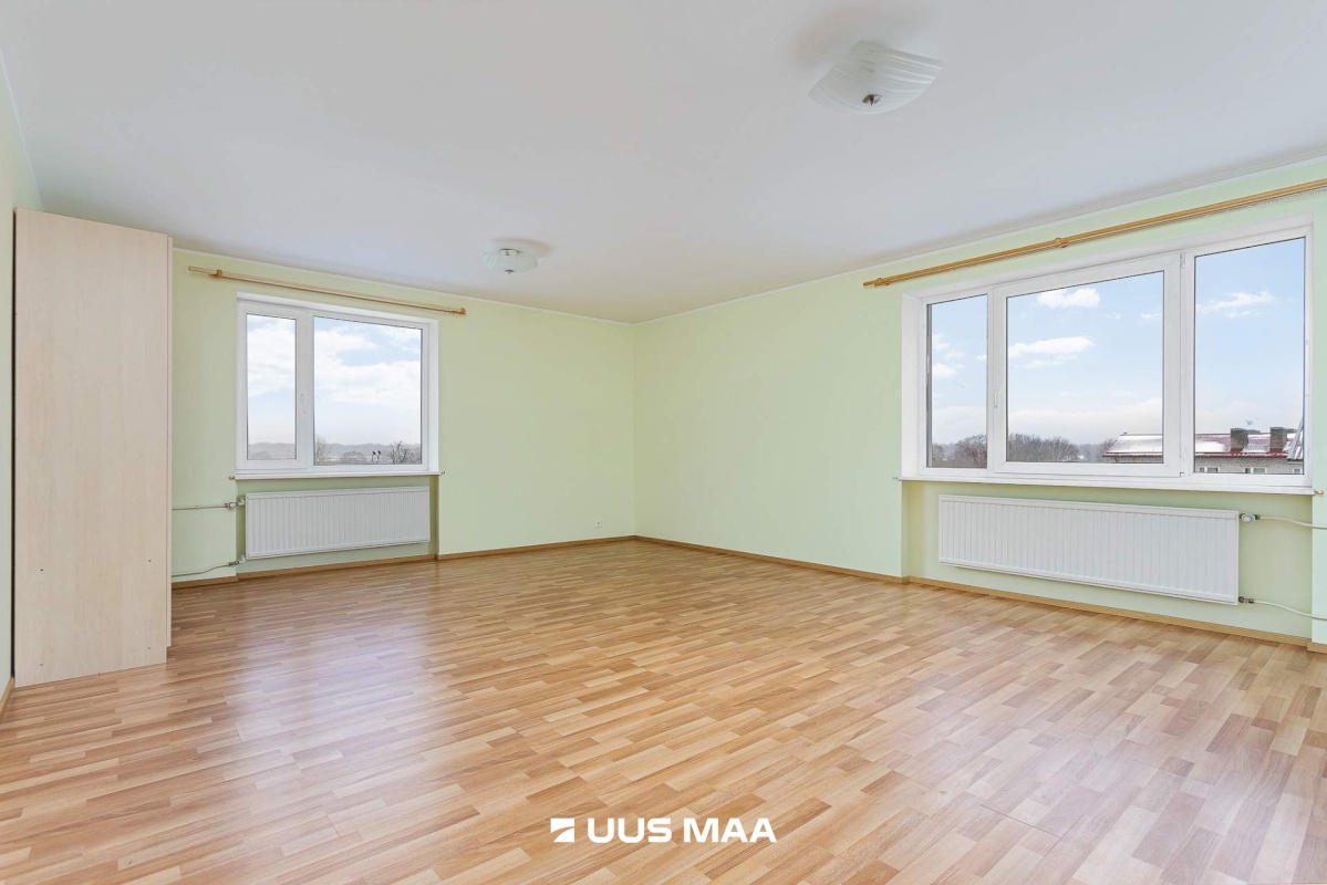 Lääne-Harju vald, Paldiski linn, Sadama tn 17