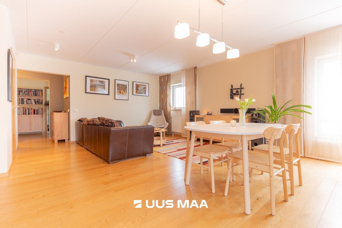 Tallinn, Mustamäe linnaosa, Kadaka, Mäepealse tn 24