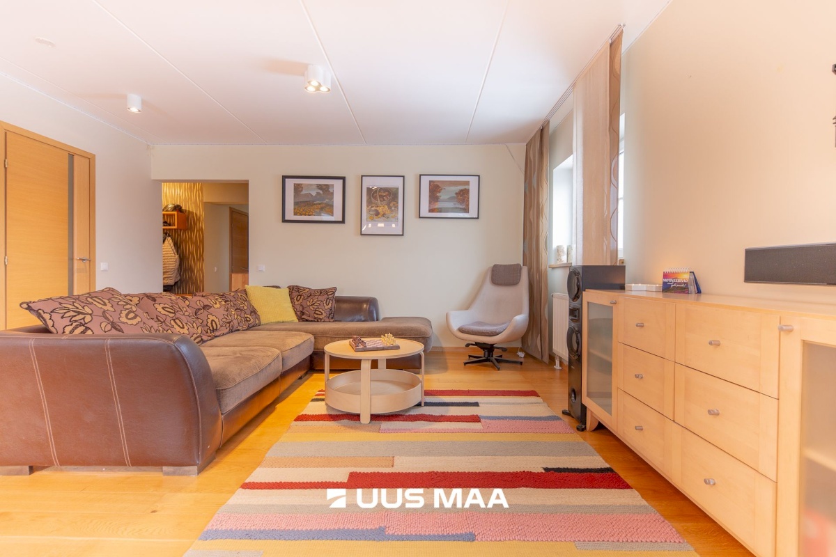 Tallinn, Mustamäe linnaosa, Kadaka, Mäepealse tn 24