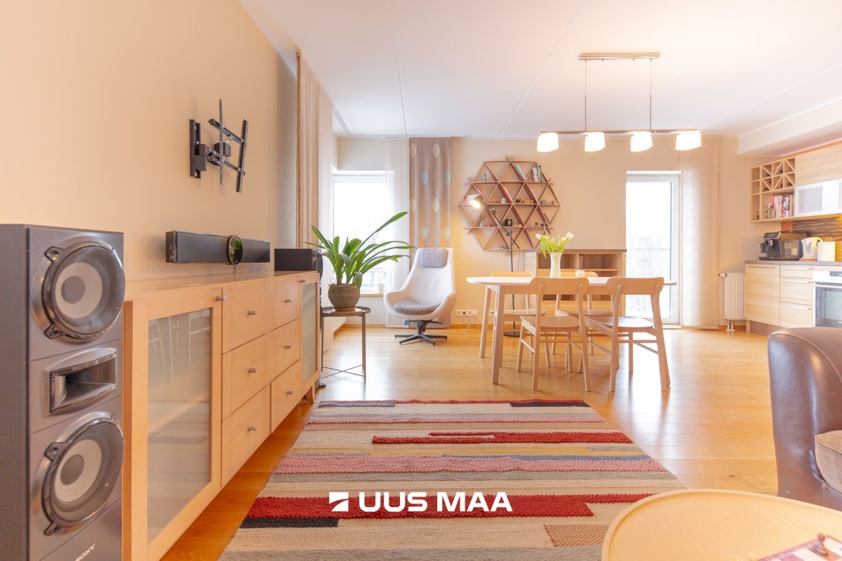 Tallinn, Mustamäe linnaosa, Kadaka, Mäepealse tn 24