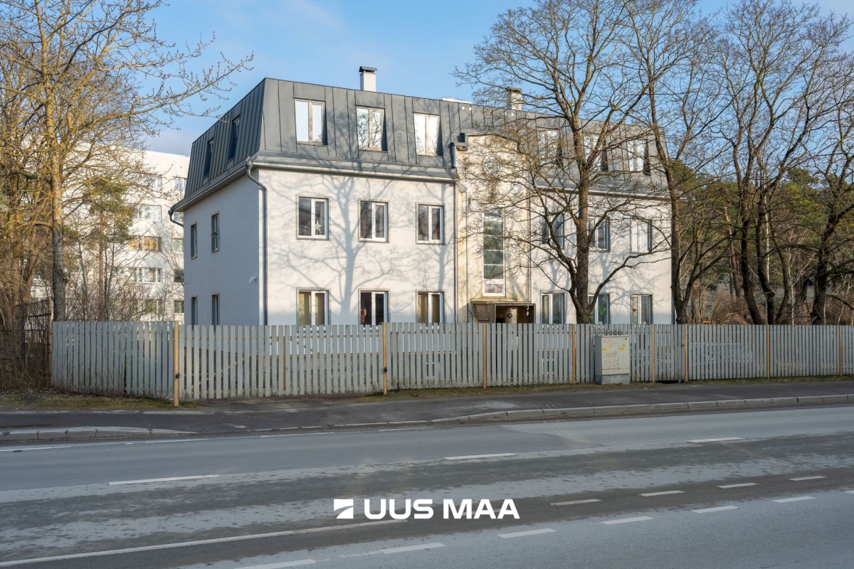 Tallinn, Nõmme linnaosa, Männiku, Männiku tee 111