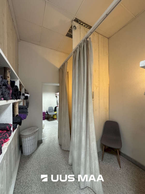 Rakvere linn, Tallinna 16