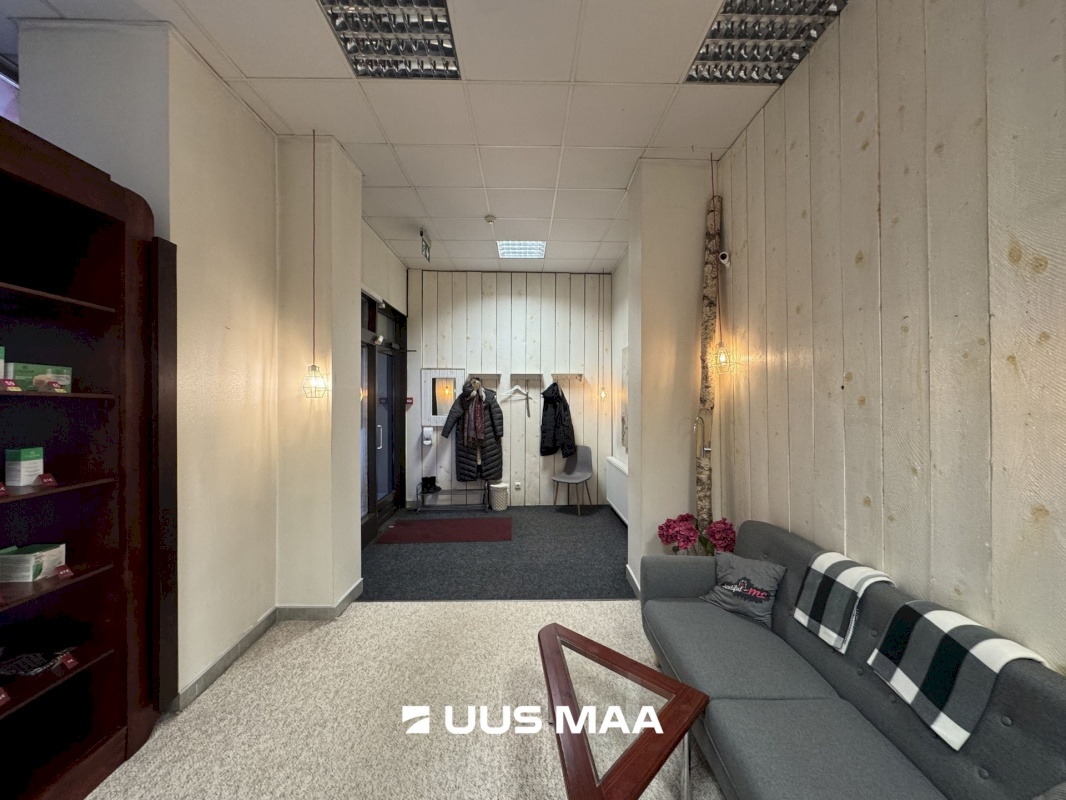 Rakvere linn, Tallinna 16