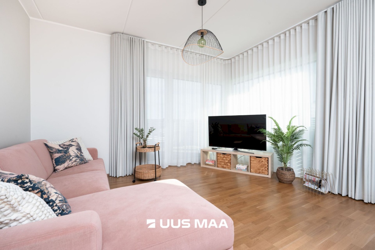 Saku vald, Saku alevik, Uusmäe 12