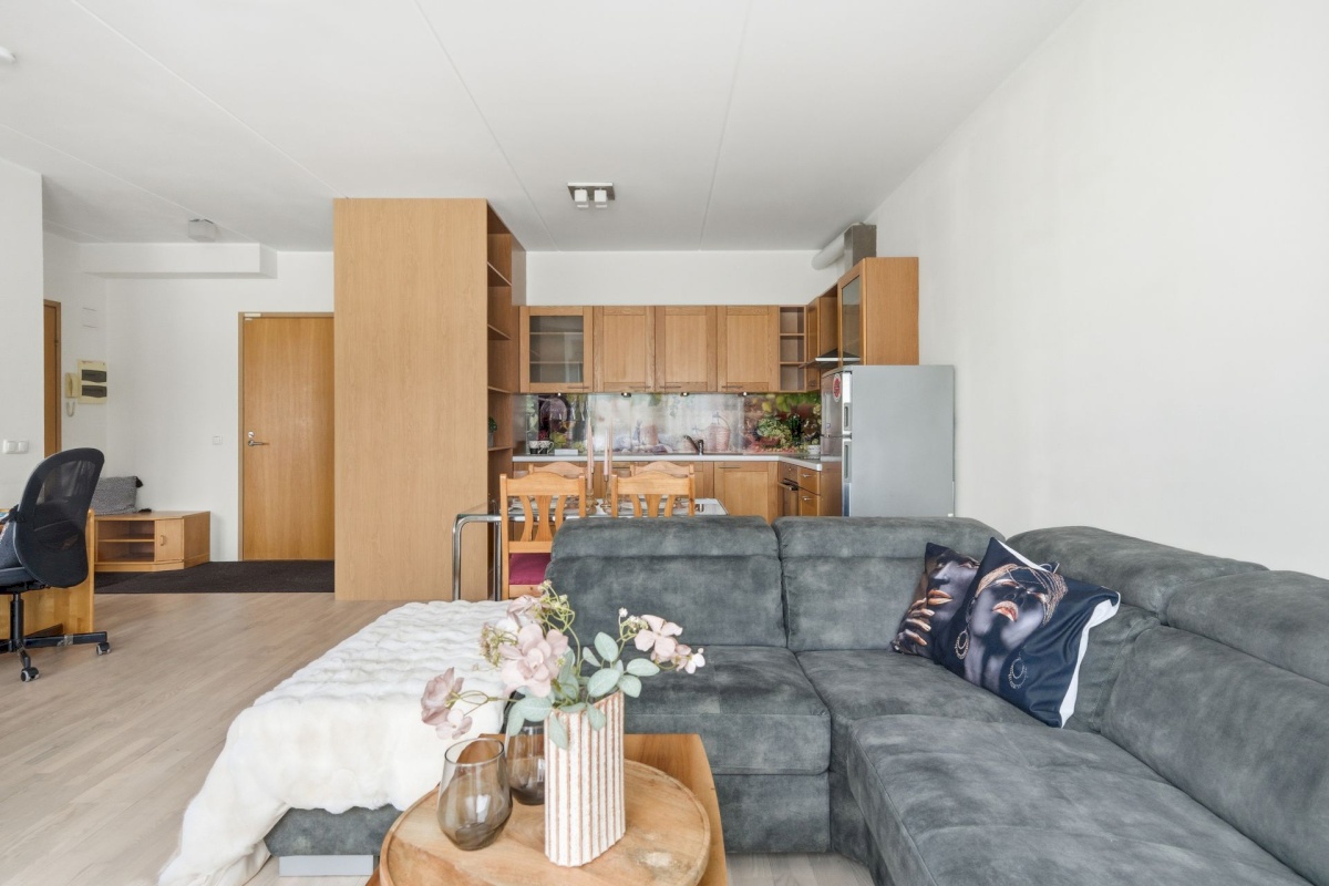 Tallinn, Kesklinna linnaosa, Kadriorg, Terase 11