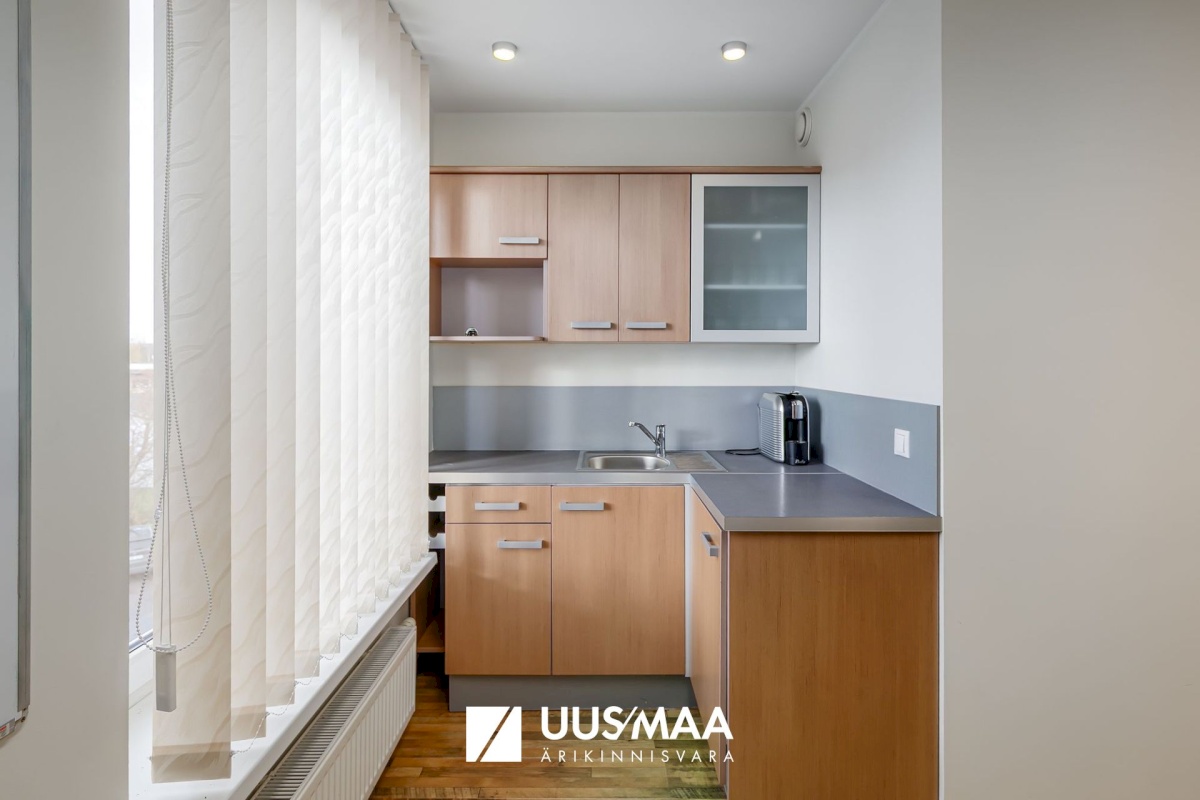 Tallinn, Mustamäe linnaosa, Mustamäe, Kadaka tee 48