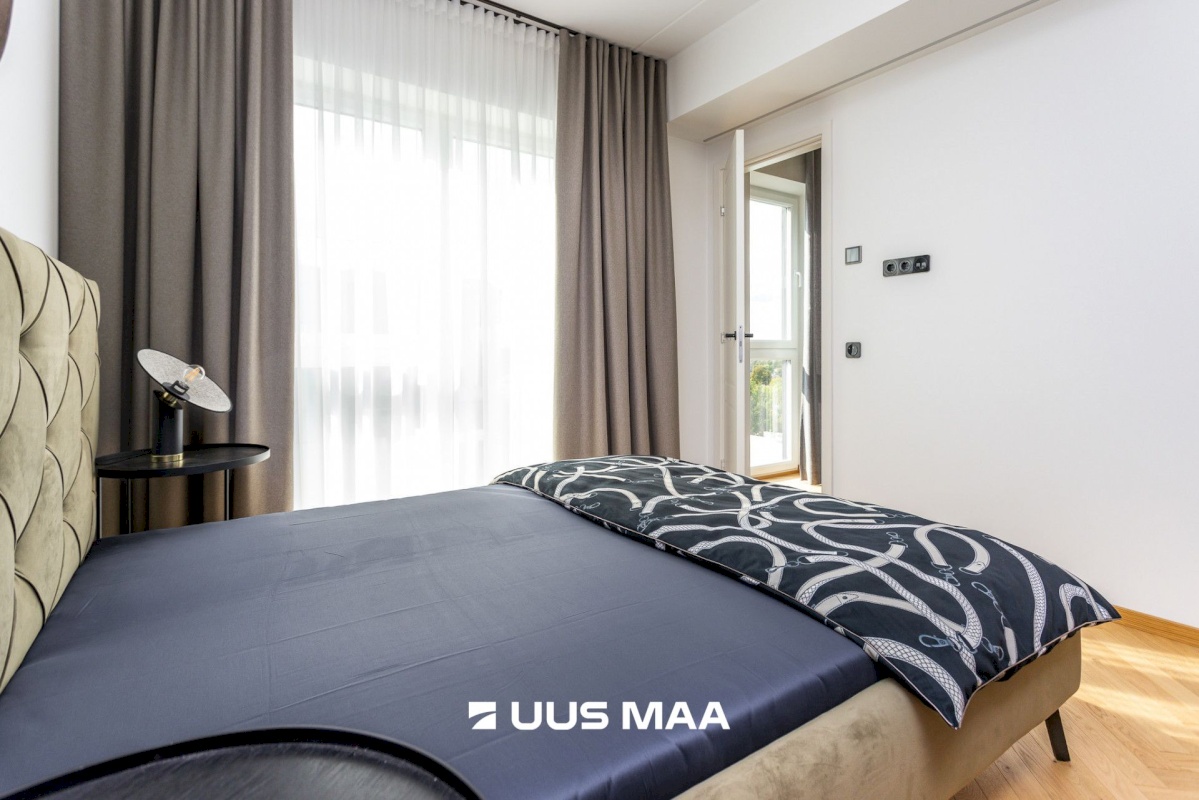 Tallinn, Kesklinna linnaosa, Toom-Kuninga 15