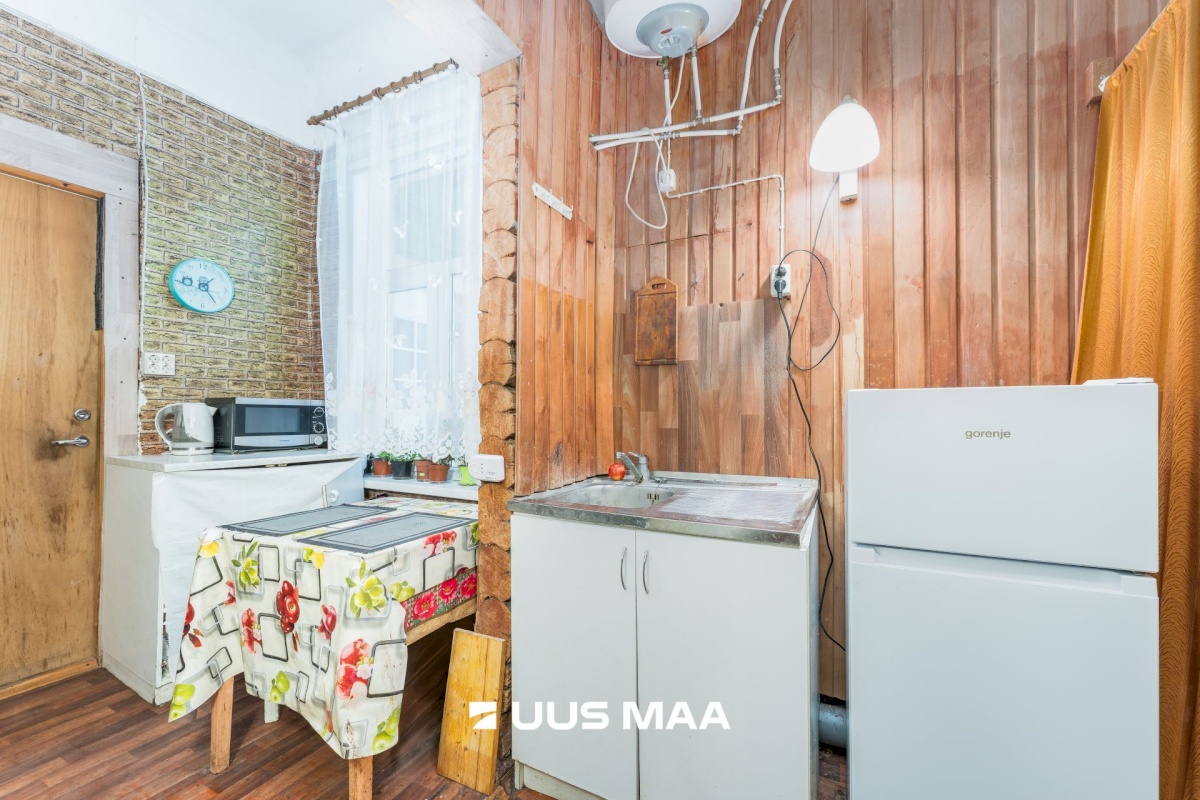 Pärnu linn, Pärnu linn, Kesklinn, Väike-Jõe 4/1