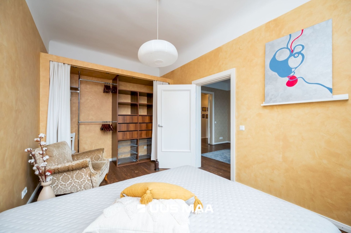 Tallinn, Kesklinna linnaosa, Väike-Ameerika 6