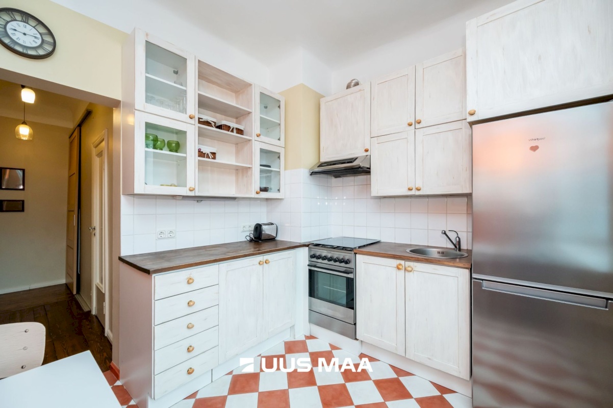 Tallinn, Kesklinna linnaosa, Väike-Ameerika 6