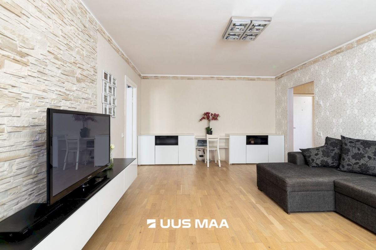 Tallinn, Lasnamäe linnaosa, Sinimäe 11