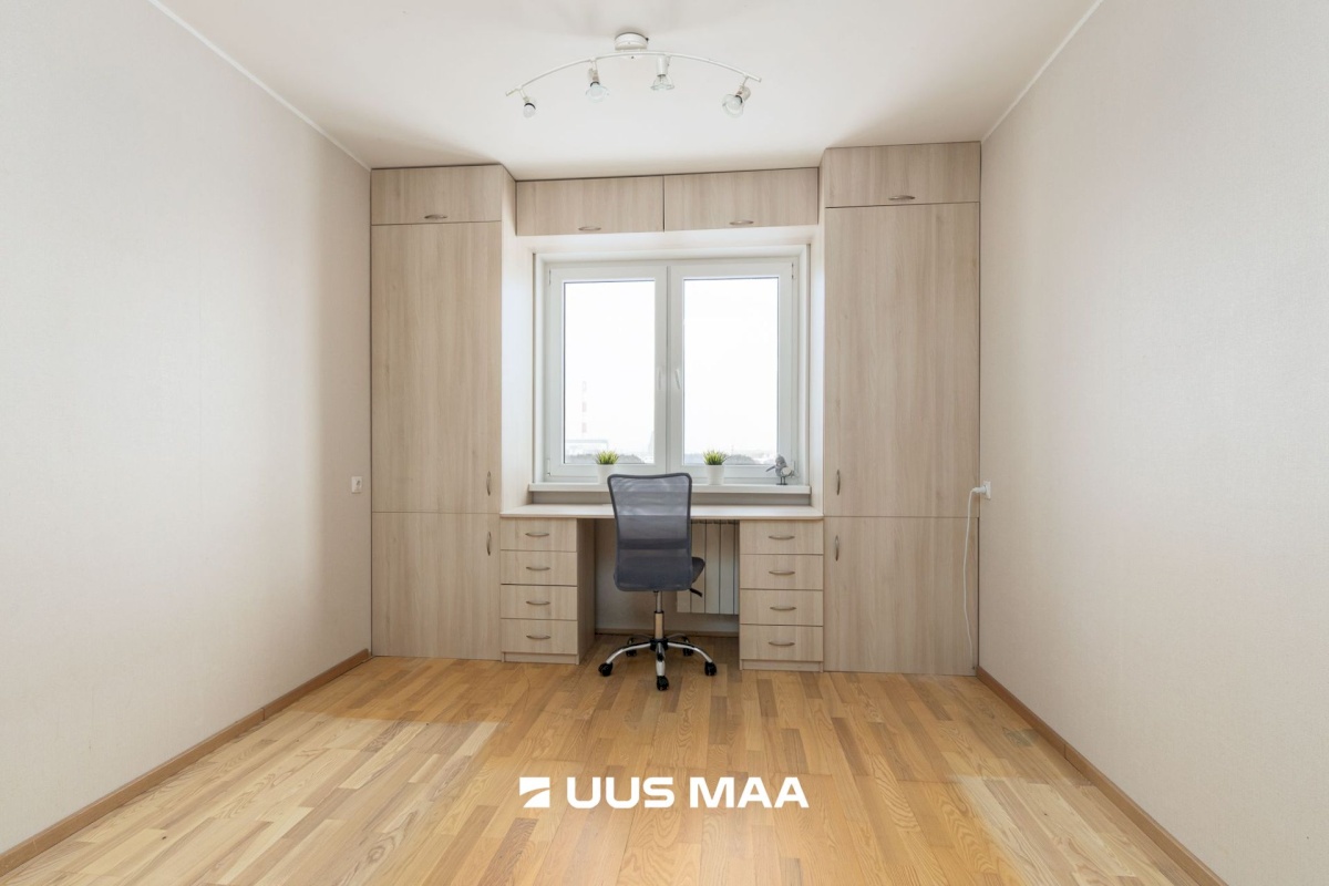 Tallinn, Lasnamäe linnaosa, Sinimäe 11