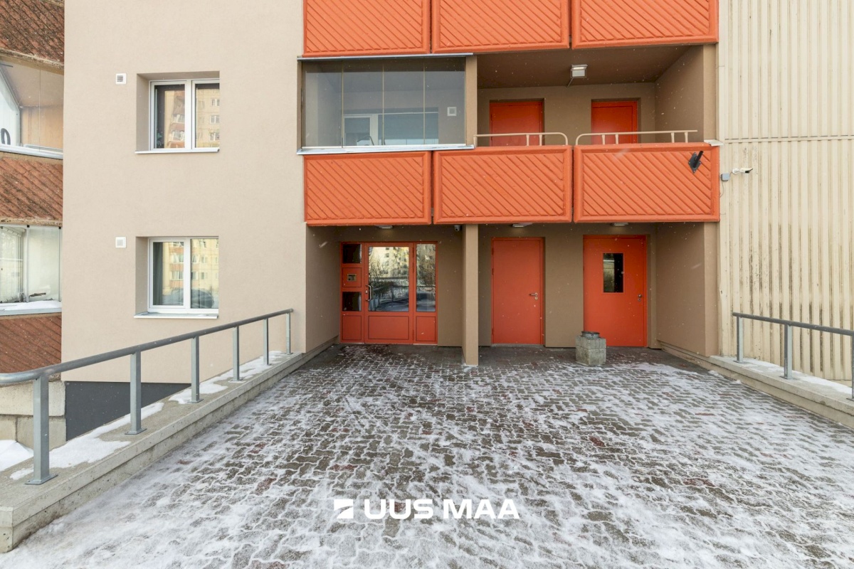 Tallinn, Lasnamäe linnaosa, Sinimäe 11