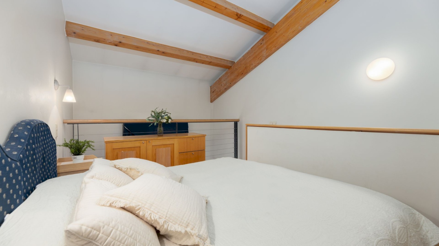 Tallinn, Kesklinna linnaosa, Põhja pst 23