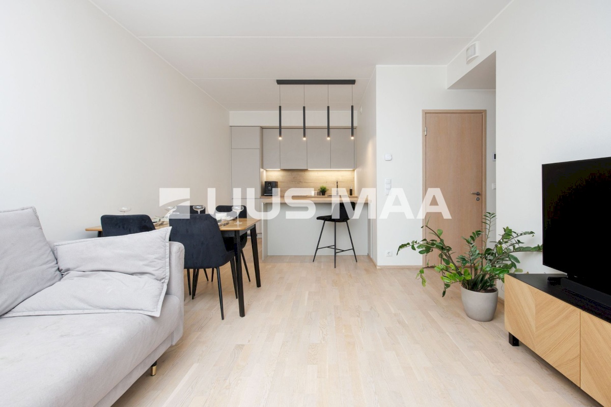 Tallinn, Mustamäe linnaosa, Kadaka, Ehitajate tee 91/1