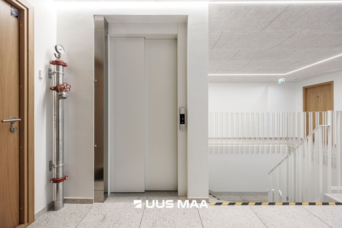 Tallinn, Mustamäe linnaosa, Kadaka, Ehitajate tee 91/1