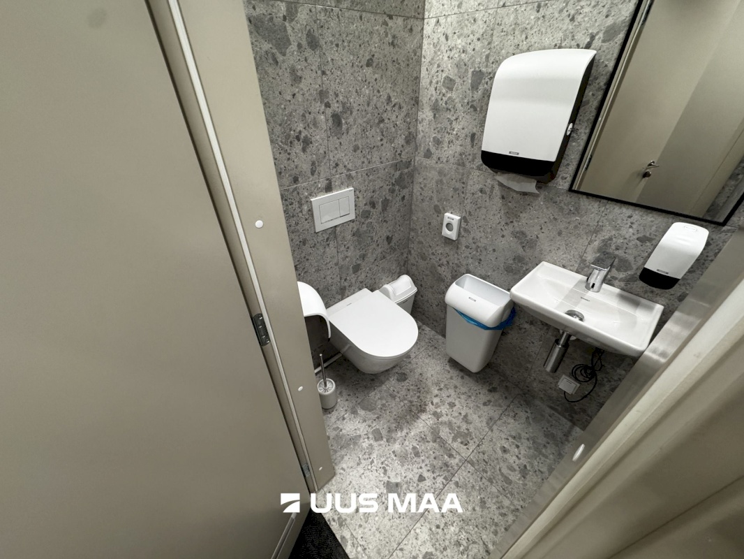 Tallinn, Kesklinna linnaosa, Pärnu mnt 113