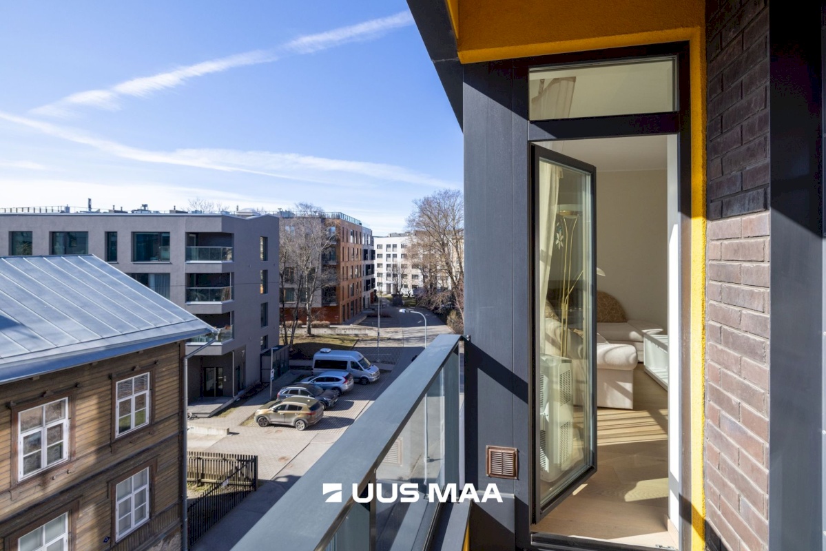 Tallinn, Põhja-Tallinna linnaosa, Kalamaja, Põhja pst 5