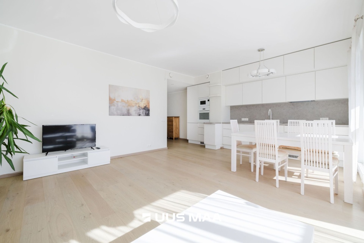 Tallinn, Põhja-Tallinna linnaosa, Kalamaja, Põhja pst 5