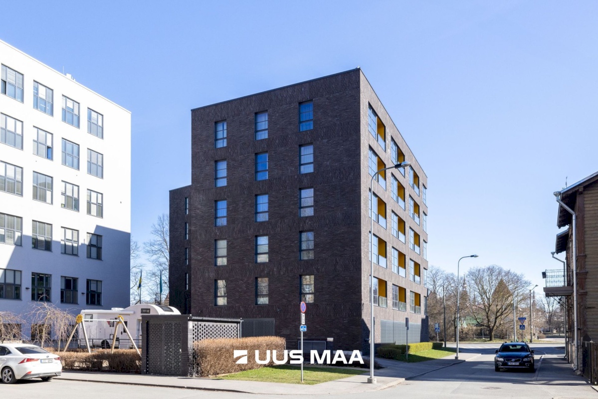 Tallinn, Põhja-Tallinna linnaosa, Kalamaja, Põhja pst 5