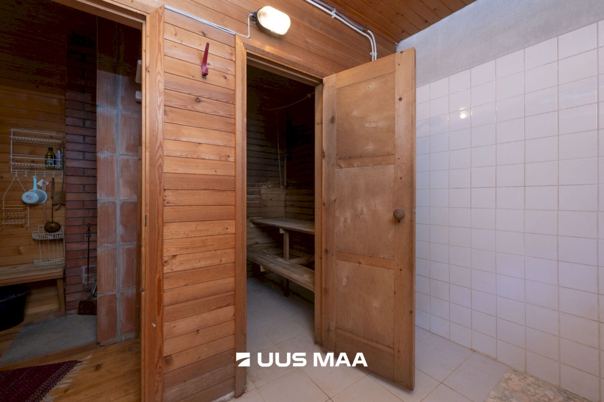 Hiiumaa vald, Emmaste-Kurisu küla, Sarapuu