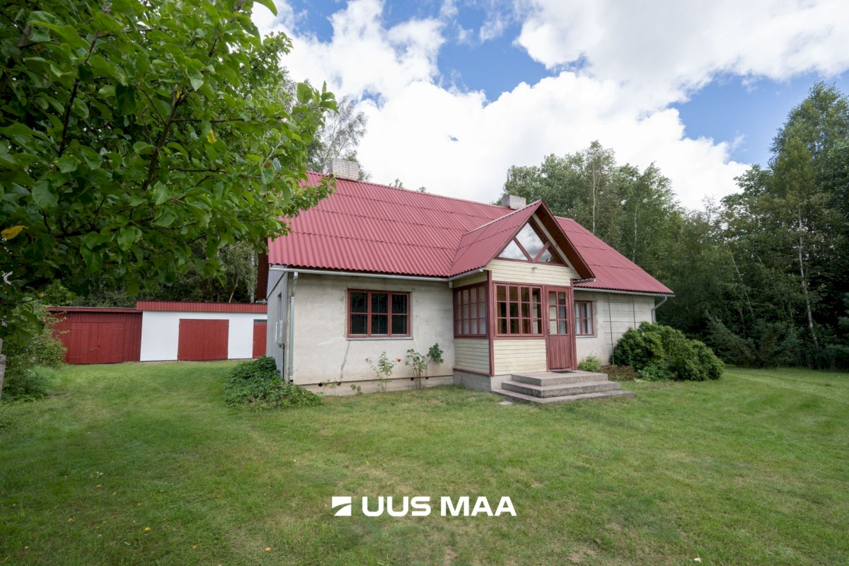 Hiiumaa vald, Emmaste-Kurisu küla, Sarapuu