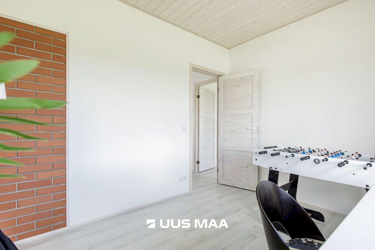 Kose vald, Tade küla, Saare tee 8