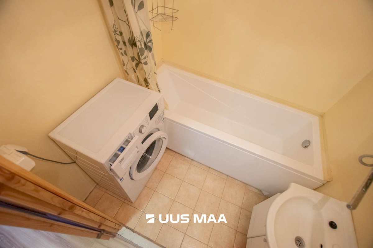 Viljandi linn, Männimäe, Riia mnt 34