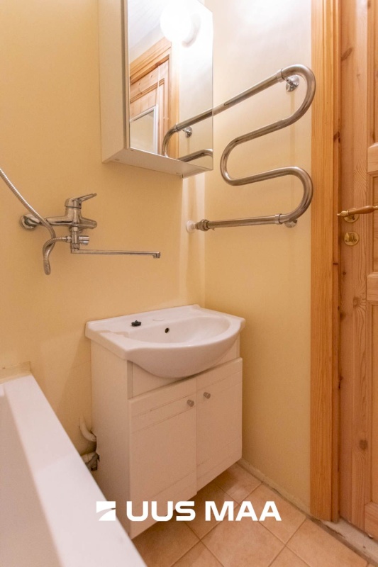 Viljandi linn, Männimäe, Riia mnt 34