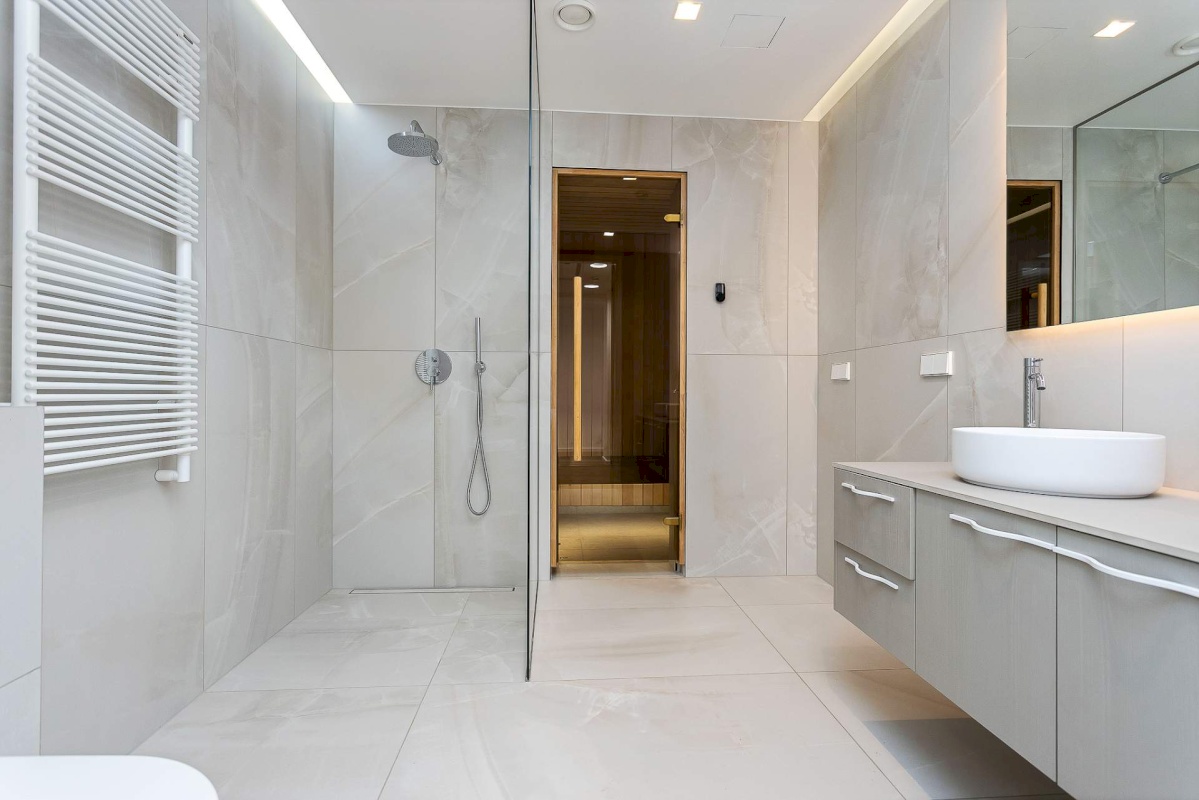 Tallinn, Kesklinna linnaosa, Võistluse 6/2-105