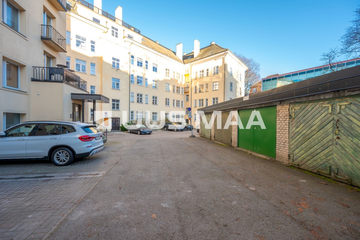 Tallinn, Kesklinna linnaosa, Raua, Pronksi tn 11a