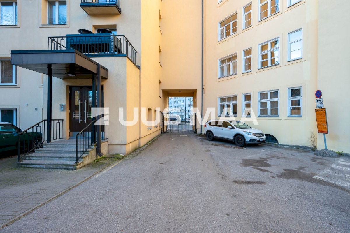 Tallinn, Kesklinna linnaosa, Raua, Pronksi tn 11a