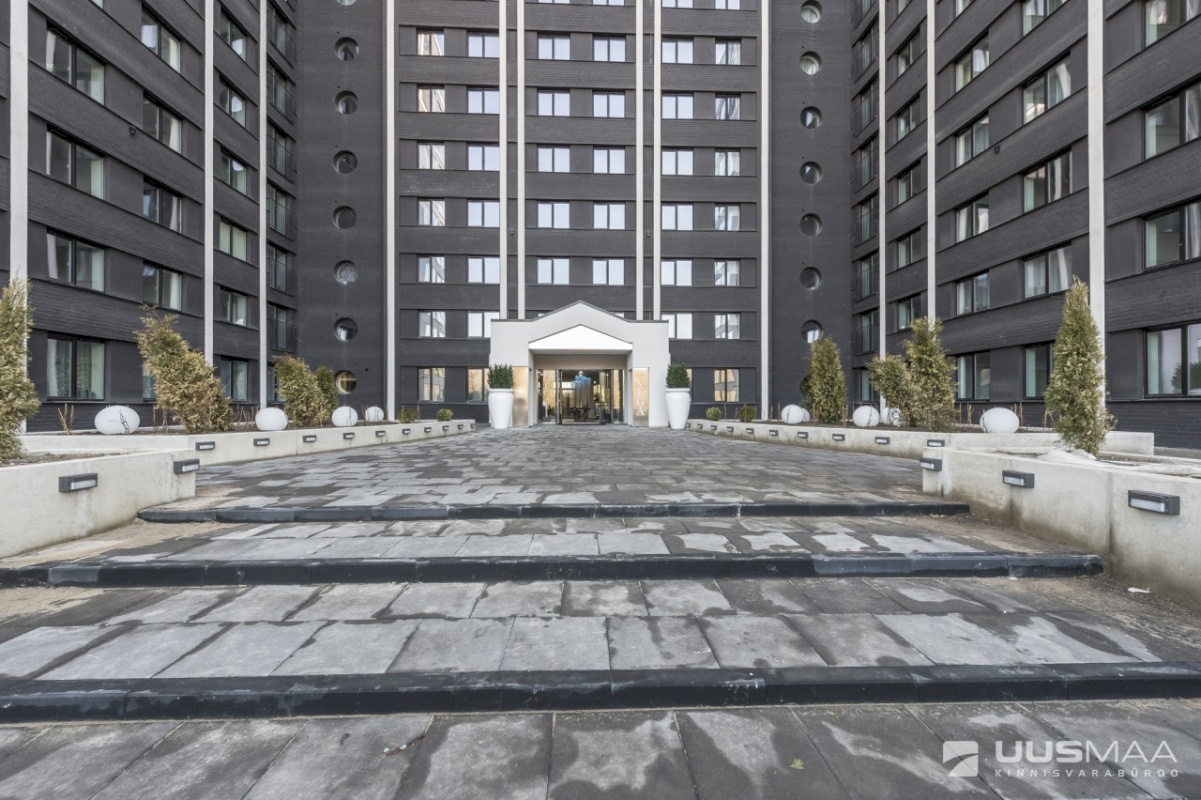 Tallinn, Lasnamäe linnaosa, Mustakivi, Mustakivi tee 25