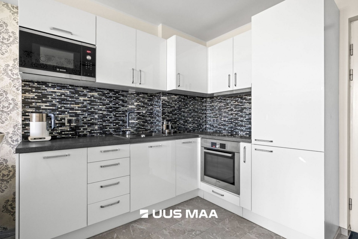 Tallinn, Lasnamäe linnaosa, Mustakivi, Mustakivi tee 25