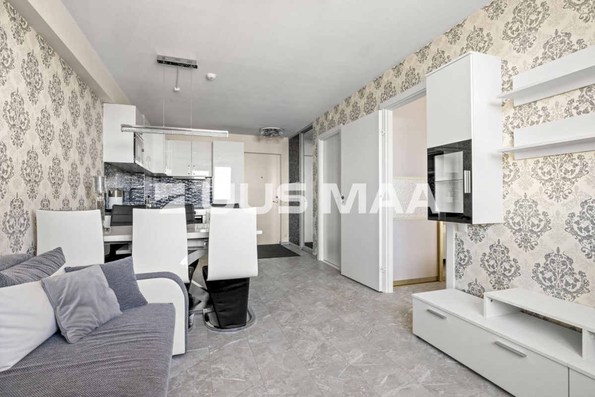 Tallinn, Lasnamäe linnaosa, Mustakivi, Mustakivi tee 25