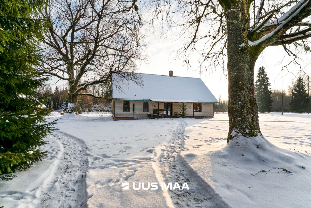 Mulgi vald, Veelikse küla, Karuoti