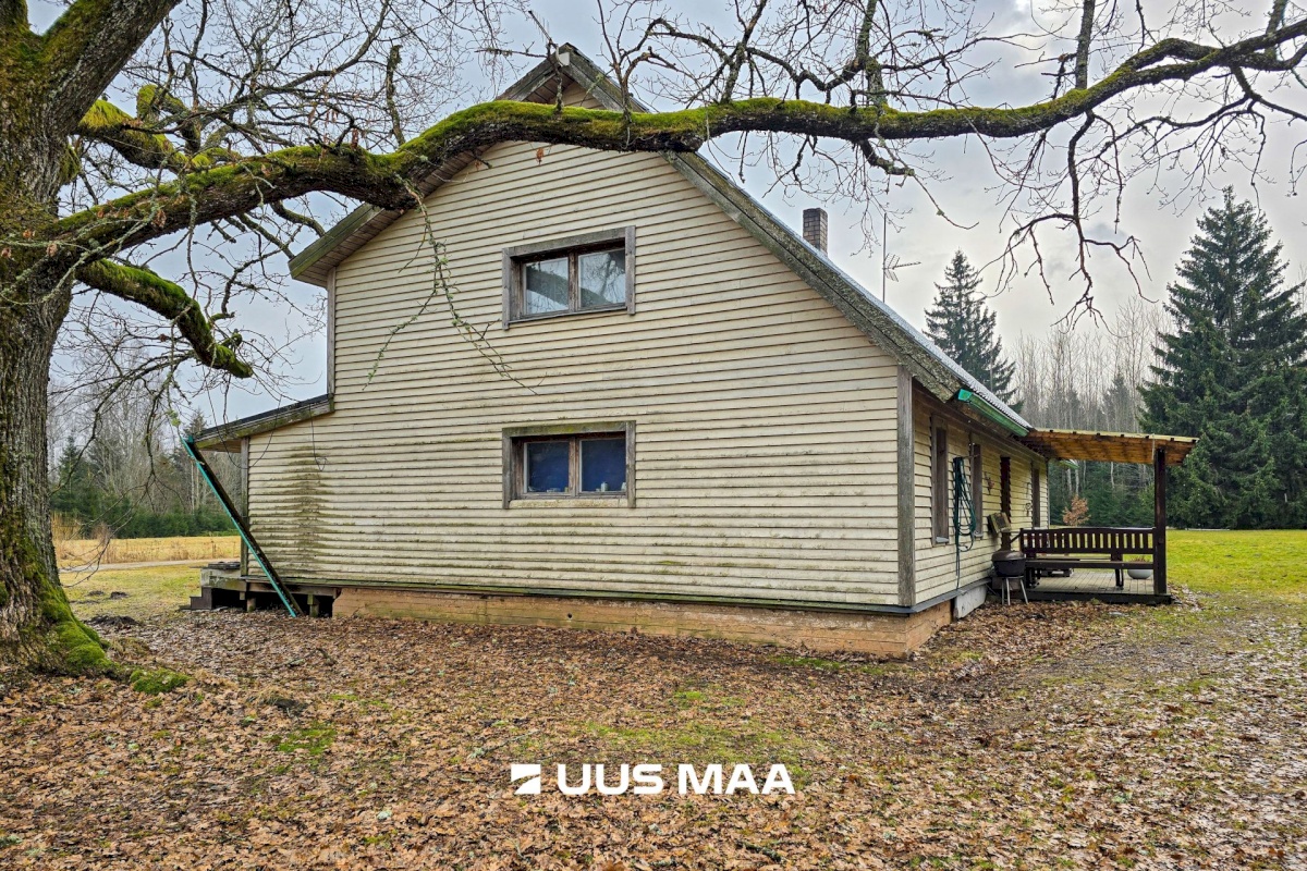 Mulgi vald, Veelikse küla, Karuoti