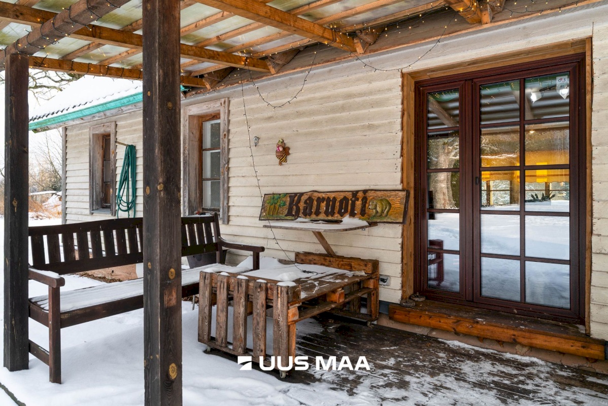 Mulgi vald, Veelikse küla, Karuoti